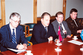 NATO4.JPG (37689 BYTES)