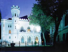 RI2.JPG (40346 BYTES)