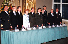 VIR3.JPG (36998 BYTES)