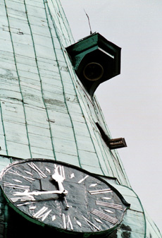 DAVANA-ZVANS11.JPG (47593 BYTES)