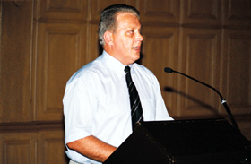 F8.JPG (23356 BYTES)