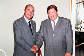 20F.JPG (62328 BYTES)