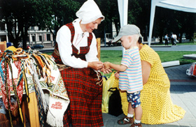 E3.JPG (50337 BYTES)