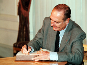 SIRAKS-VIZITE33.JPG (35816 BYTES)