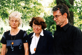 TRIS.JPG (39693 BYTES)