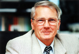 KNETS.JPG (27619 BYTES)