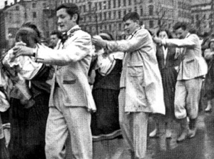 RU1.JPG (40556 BYTES)