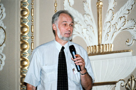 Z09.JPG (35233 BYTES)