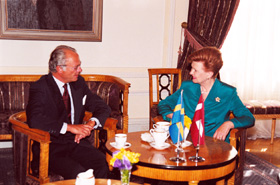 G11.JPG (39685 BYTES)