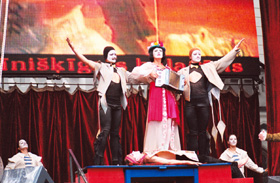 59R.JPG (43392 BYTES)