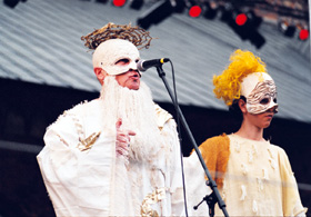 63R.JPG (35425 BYTES)