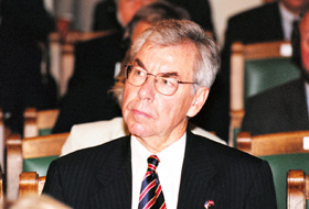 S11.JPG (31550 BYTES)