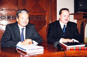 FIN.JPG (39961 BYTES)