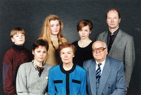 GR04.JPG (34484 BYTES)