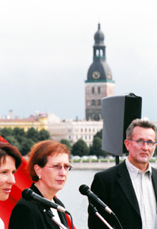 HO8.JPG (30746 bytes)