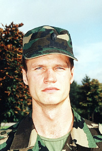 ARMIJA5.JPG (38725 bytes)