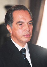 MEKS.JPG (23177 bytes)