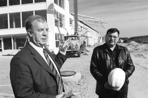 HALLE.JPG (31624 bytes)