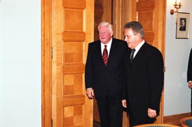 BR1.JPG (18424 bytes)