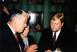 NI4.JPG (19998 bytes)