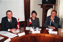 PK.JPG (21033 bytes)