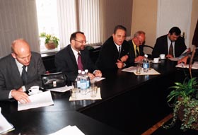 SA2.JPG (21798 bytes)