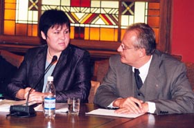 AIZ3.JPG (24861 bytes)