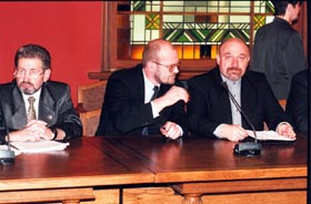 AIZ5.JPG (24802 bytes)