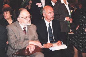 GR1.JPG (22149 bytes)