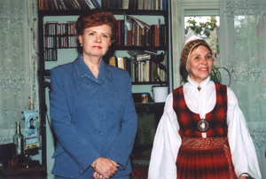 V23.JPG (38883 bytes)