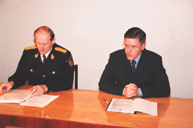 A6.JPG (23807 bytes)