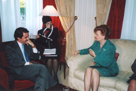 VIKE8.JPG (31175 bytes)