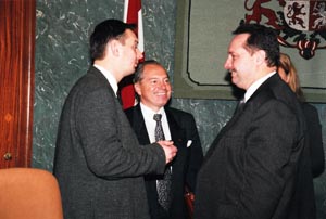 PAD4.JPG (18808 bytes)