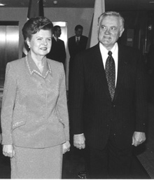 PREZIDENTE.JPG (20786 bytes)