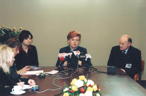 P6.JPG (29773 bytes)