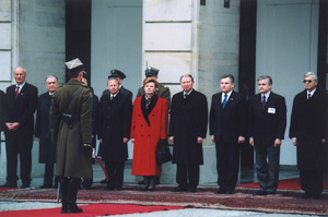 P8.JPG (31515 bytes)