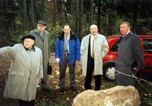 Q2.JPG (29250 bytes)