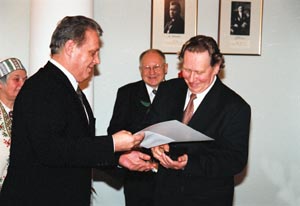 BALVAB.JPG (20252 bytes)