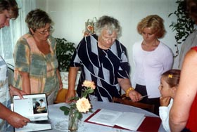 LAUKI04.JPG (21989 bytes)