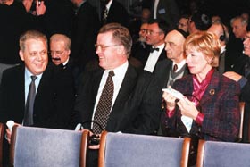 EB1.JPG (23275 bytes)