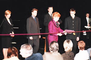 OP4.JPG (23357 bytes)