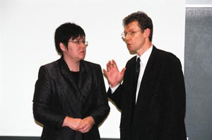 AU4.JPG (17074 bytes)