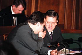 S7.JPG (19480 bytes)