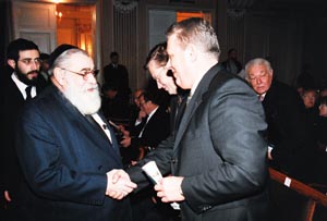 H11.JPG (21988 bytes)