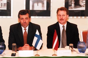 SO1.JPG (25222 bytes)