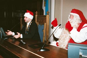 ZS2.JPG (22591 bytes)