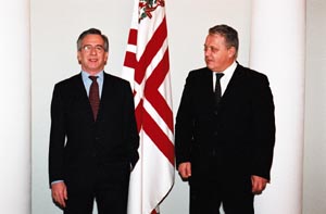 BE2.JPG (18657 bytes)