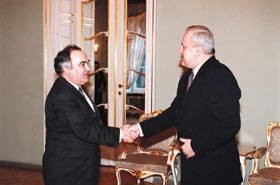 EDSO1.JPG (19617 bytes)