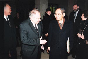 SK1.JPG (18883 bytes)