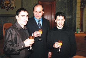 SP8.JPG (20621 bytes)